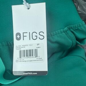 Figs High Waisted Yola Scrub Pants size small NWT